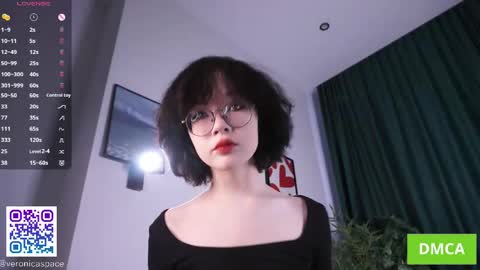   L  online show from 04-21-26, 05:25