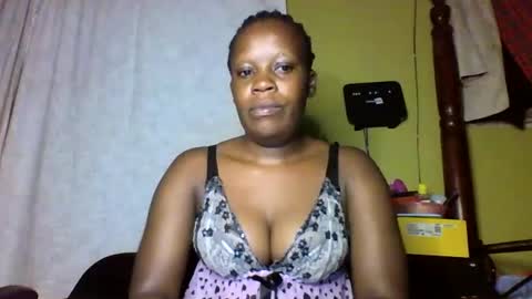 Snapshot of cinddy_14 chatting on 01-27-25, 02:20 cinddy 14 online show from 01-27-25, 02:20