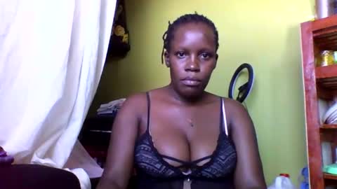 Snapshot of cinddy_14 chatting on 11-26-25, 08:15 cinddy 14 online show from 11-26-25, 08:15