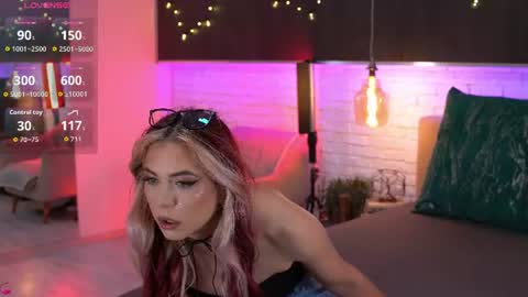Snapshot of cindefucknrella chatting on 07-21-26, 04:59 Riya online show from 07-21-26, 04:59