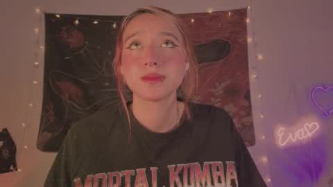 Snapshot of cinderella_lewis chatting on 02-20-26, 06:26 Sofi Eva and Mey online show from 02-20-26, 06:26