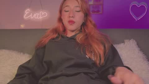 Snapshot of cinderella_lewis chatting on 04-04-26, 03:38 Sofi Eva and Mey online show from 04-04-26, 03:38
