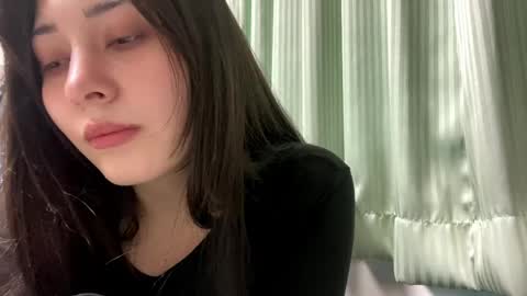 Lin online show from 05-16-26, 01:02