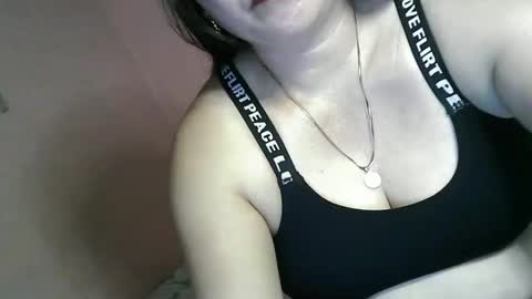 cindy_hot23 online show from 02-12-25, 08:06