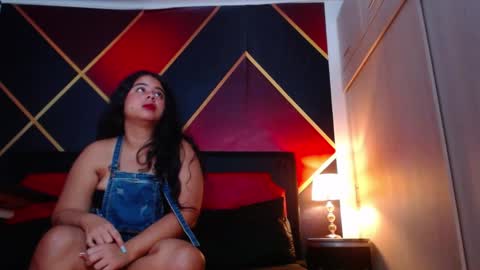 Snapshot of cindyandcarlo chatting on 01-22-25, 03:40 CindyandCarlo online show from 01-22-25, 03:40