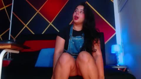 Snapshot of cindyandcarlo chatting on 02-17-25, 03:53 CindyandCarlo online show from 02-17-25, 03:53