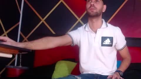 Snapshot of cindyandcarlo chatting on 03-02-25, 02:43 CindyandCarlo online show from 03-02-25, 02:43