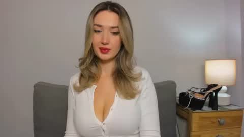 Snapshot of cindyprettywomen chatting on 01-22-25, 04:44 cindyprettywomen online show from 01-22-25, 04:44