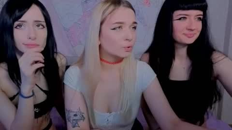 Snapshot of cindyxtreme chatting on 10-26-25, 07:20 Nori online show from 10-26-25, 07:20