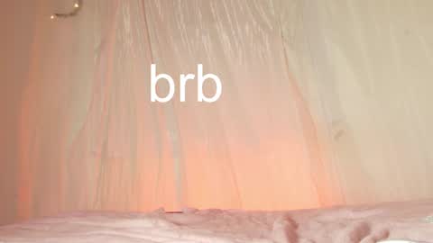 Snapshot of cinnamon__criss chatting on 01-22-25, 06:42 cinnamon__criss online show from 01-22-25, 06:42