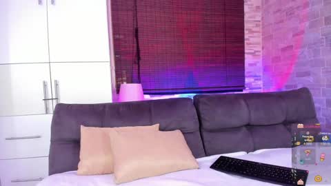 cinnamon_kyla online show from 02-06-25, 08:13