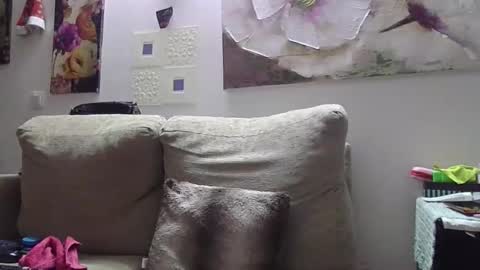 cinthia2525 online show from 12-09-24, 07:39