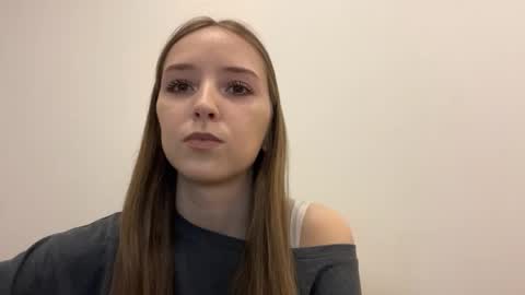 Aurora online show from 04-22-26, 02:29