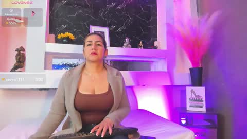 Cinthya  online show from 03-25-26, 12:11