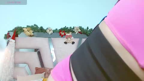 Cintia Hills online show from 12-19-24, 04:02