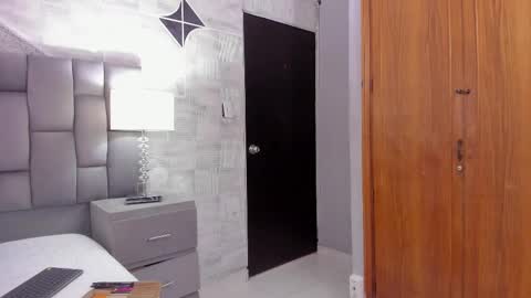 Snapshot of cintiacolins chatting on 02-14-25, 10:14 CintiaCollins online show from 02-14-25, 10:14