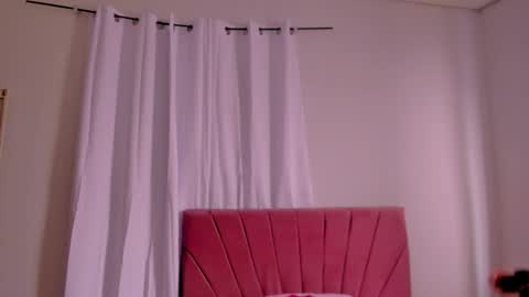 CintiaCollins  online show from 01-09-26, 07:15