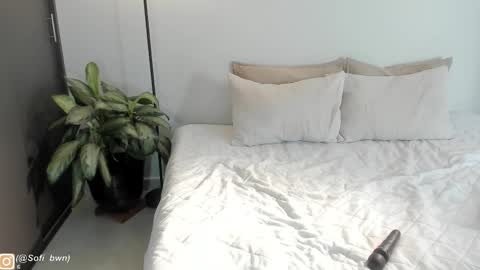 Snapshot of cintya_brown chatting on 11-10-25, 07:13 Sofia OF online show from 11-10-25, 07:13