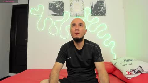 Cintya  Roger online show from 03-12-26, 12:00