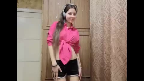 Lisa Salivan online show from 11-24-25, 11:48