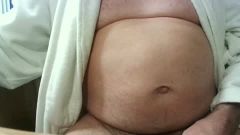 Snapshot of circus_bear chatting on 01-31-25, 06:02 Circus Bear online show from 01-31-25, 06:02