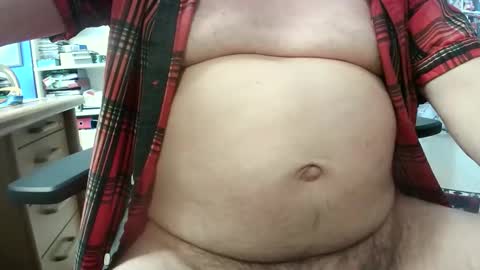 Snapshot of circus_bear chatting on 10-11-25, 11:53 Circus Bear online show from 10-11-25, 11:53