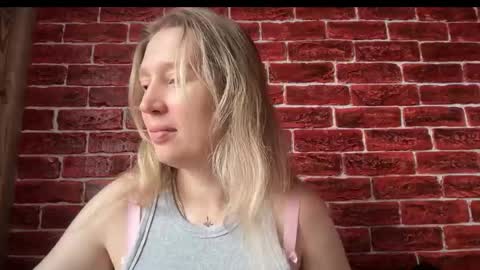 citrusblissss online show from 10-23-25, 03:17