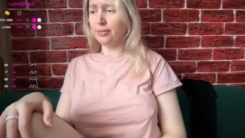 citrusblissss online show from 11-26-25, 03:29