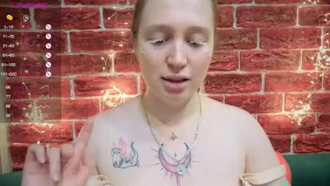 Snapshot of citrusblissss chatting on 01-06-26, 03:16 citrusblissss online show from 01-06-26, 03:16