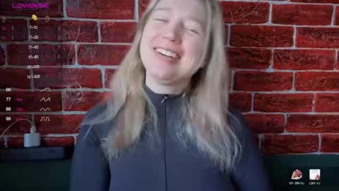 Snapshot of citrusblissss chatting on 02-04-26, 03:34 citrusblissss online show from 02-04-26, 03:34