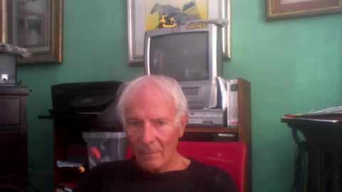 Snapshot of ciuk chatting on 10-03-25, 09:06 ciuk online show from 10-03-25, 09:06