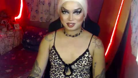 QUEEN CESS online show from 04-27-26, 09:35