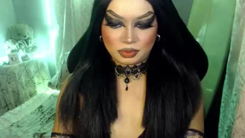 QUEEN CESS online show from 06-04-26, 07:09