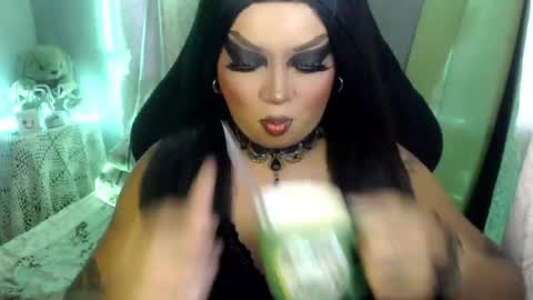 QUEEN CESS online show from 06-08-26, 02:34