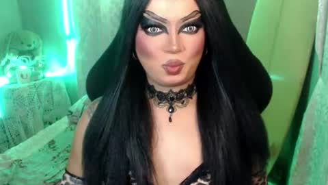 QUEEN CESS online show from 06-21-26, 07:16