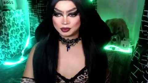 QUEEN CESS online show from 07-28-26, 08:52