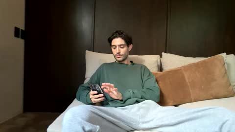 Snapshot of ckeefer96 chatting on 12-21-25, 06:15 ckeefer96 online show from 12-21-25, 06:15