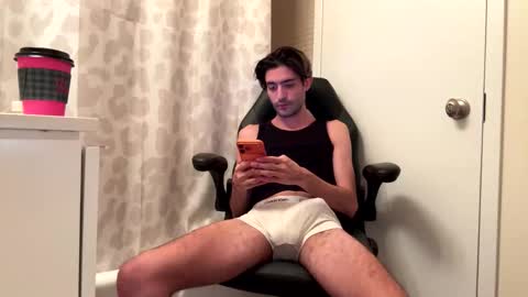 Snapshot of ckeefer96 chatting on 01-19-26, 04:27 ckeefer96 online show from 01-19-26, 04:27