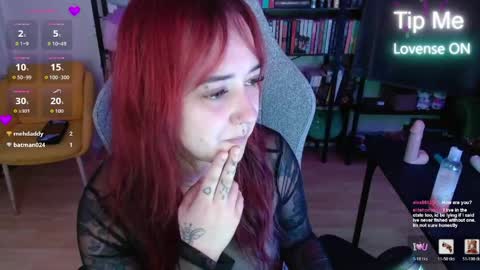 Snapshot of clairebarez chatting on 06-08-26, 04:57 Claire online show from 06-08-26, 04:57