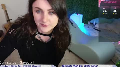 Claire online show from 04-23-26, 02:57