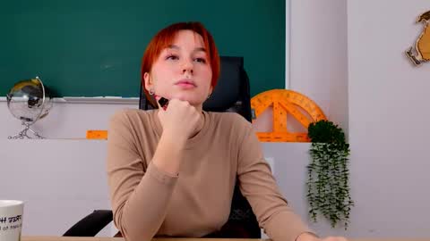 Snapshot of clairemathis chatting on 01-12-26, 02:55 Claire online show from 01-12-26, 02:55