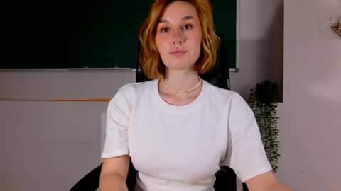 Claire online show from 05-20-26, 03:07