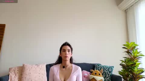 Snapshot of clairevarhol chatting on 06-10-26, 03:22 clairevarhol online show from 06-10-26, 03:22