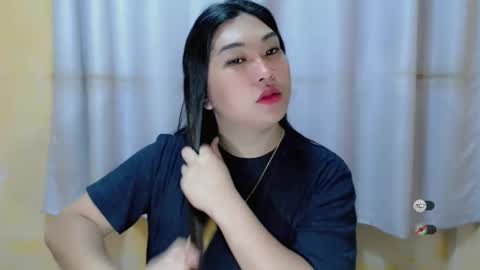 CLAIRE online show from 01-22-25, 03:20