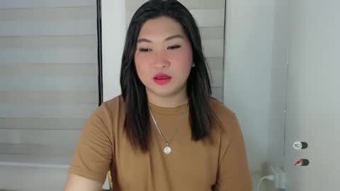 CLAIRE online show from 02-11-25, 03:40