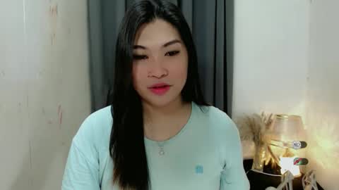 CLAIRE online show from 10-19-25, 04:57