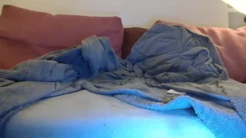 Snapshot of clamk454 chatting on 02-20-25, 02:18 clamk454 online show from 02-20-25, 02:18