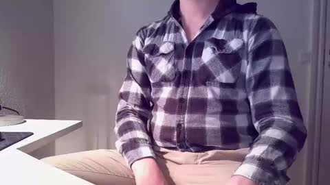 clamshive7 online show from 02-03-26, 08:08