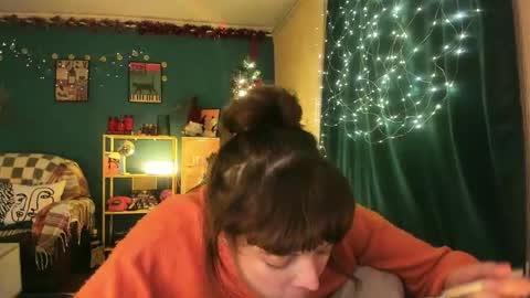 Clancy online show from 12-22-25, 06:49