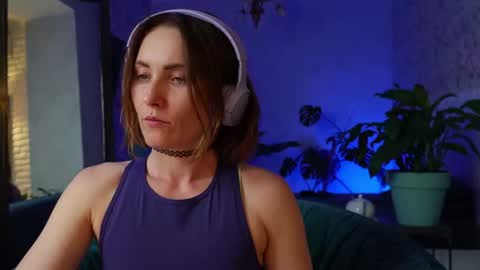 Clara online show from 07-19-26, 06:22